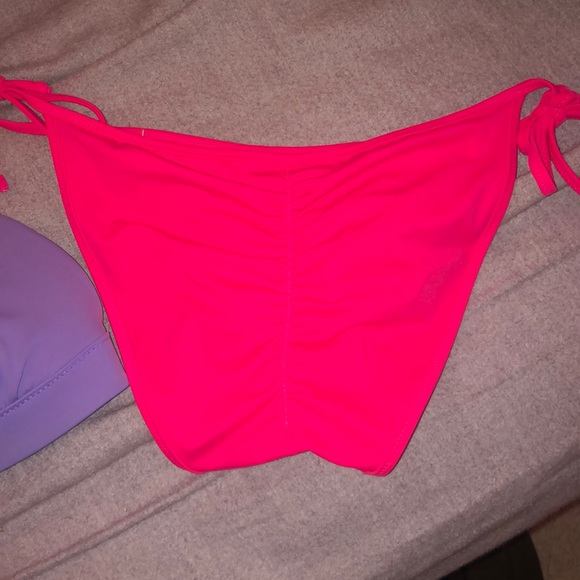 Top and bottom - Picture 3 of 3